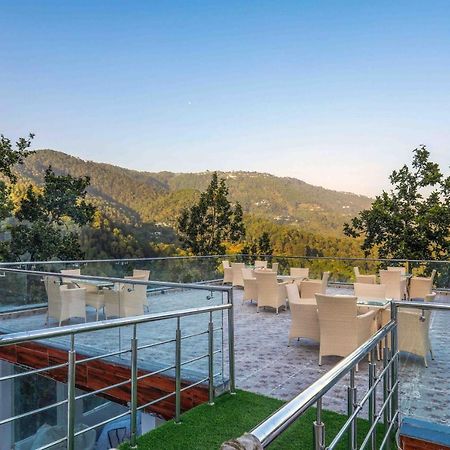 The First View Resort Lansdowne Dış mekan fotoğraf
