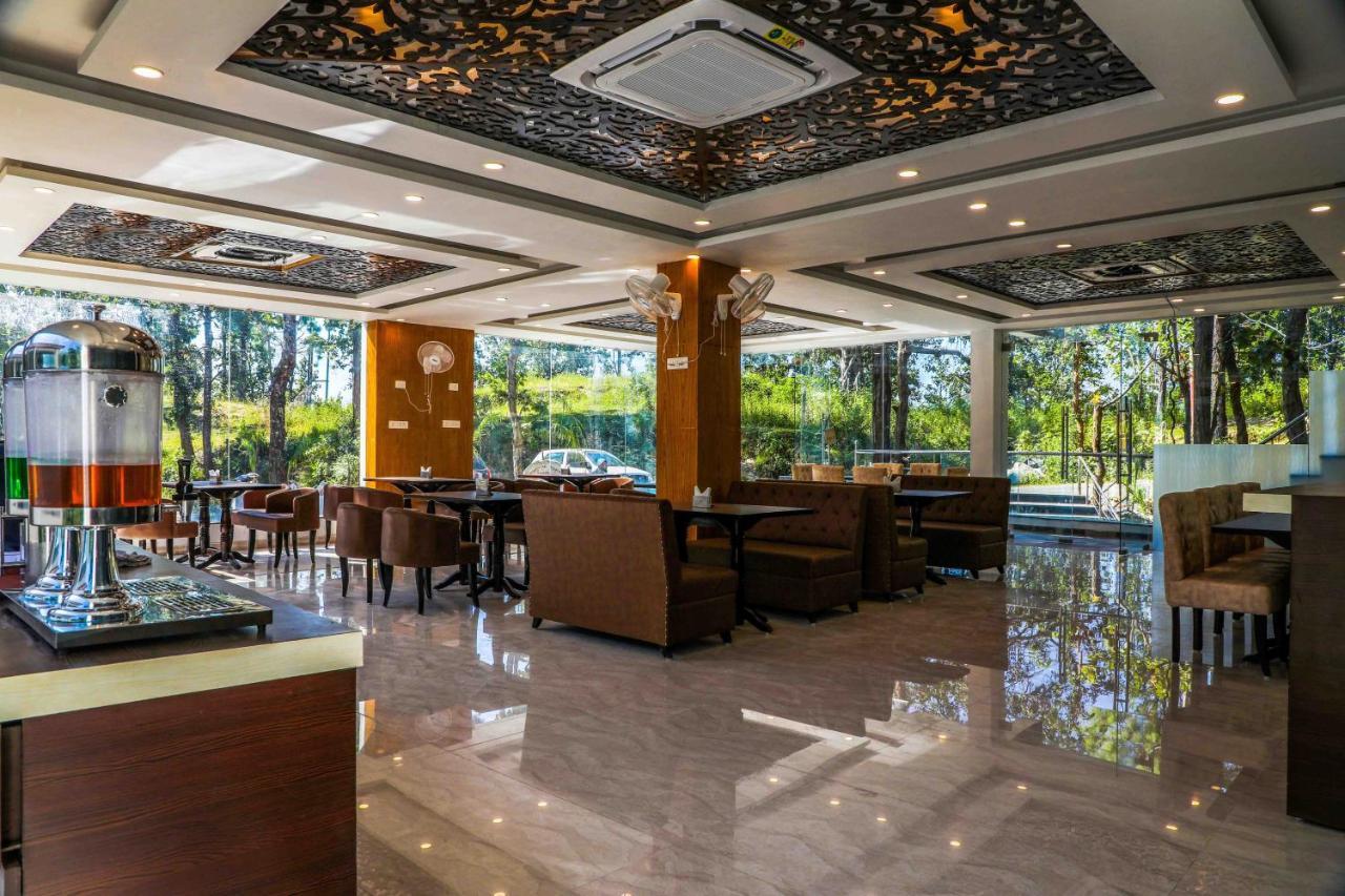 The First View Resort Lansdowne Dış mekan fotoğraf