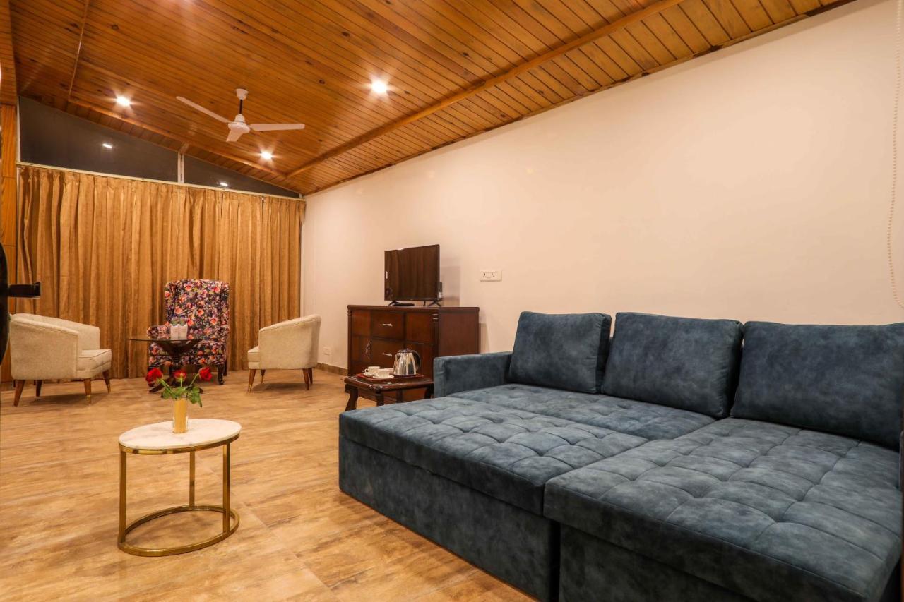 The First View Resort Lansdowne Dış mekan fotoğraf